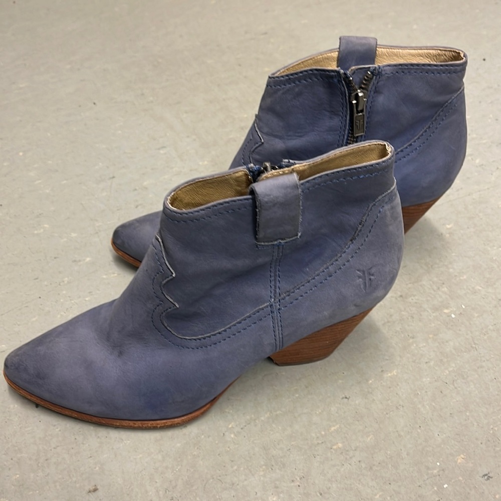 Frye ankle boots in blue
